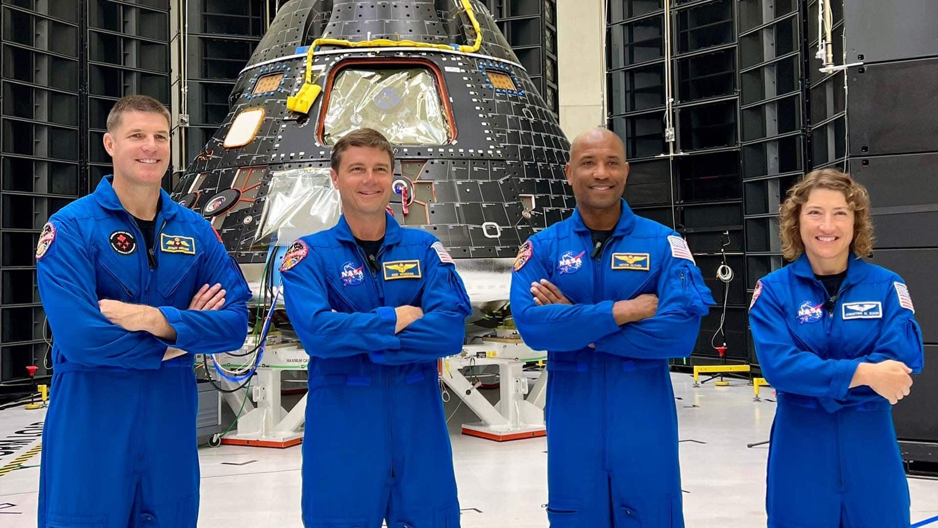 Artemis II astronauts get first look at moon spacecraft, and more of today's top videos